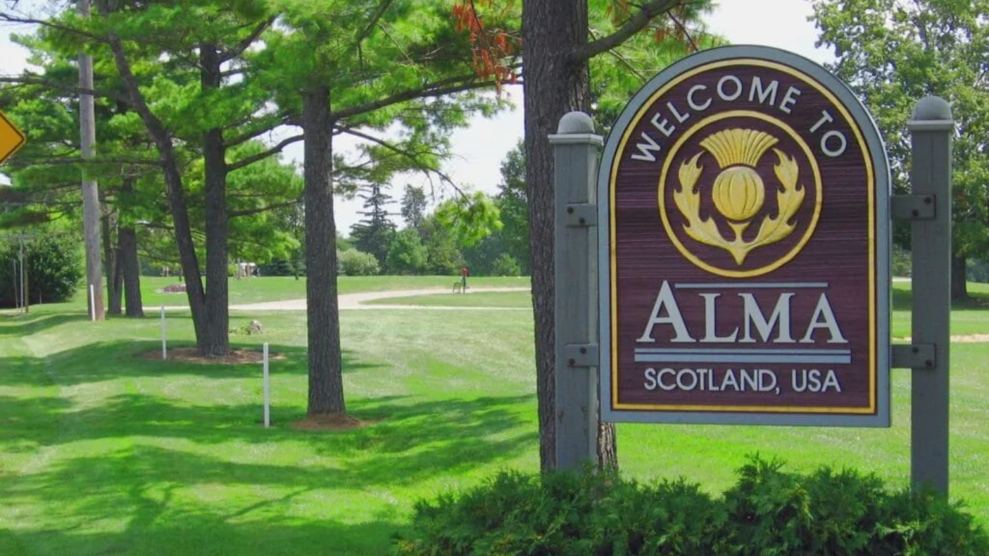 Professional garage door repair service in Alma, Michigan