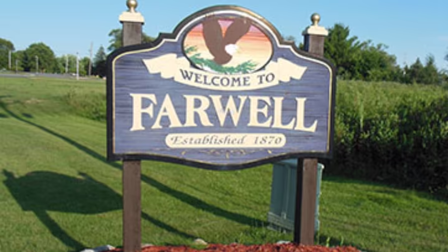 Professional garage door repair service in Farwell, Michigan